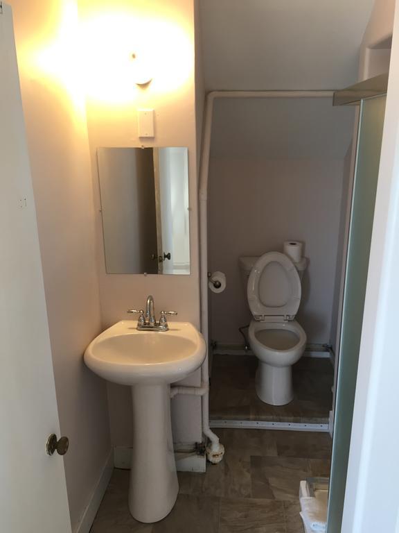 Admiral'S Quay Motel & Suites セント・ジョン エクステリア 写真